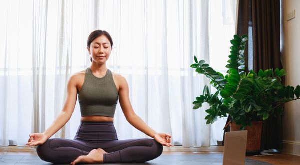  teaching yoga movements for beginners